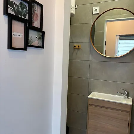 Central Apartment For Family Time Apartment